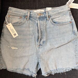 The YOKO mid thigh short 31-BRAND NEW